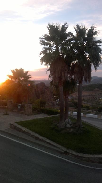 Casas Azahar-Alucema Casa de hóspedes Zahara De La Sierra Quarto foto